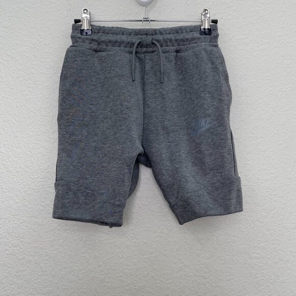 Nike Tech Fleece Gray Athletic Shorts w Pockets 816280-093 Boys size Small (8) - Picture 1 of 8